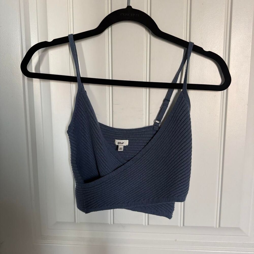 Aerie Women's Blue and Navy Vest